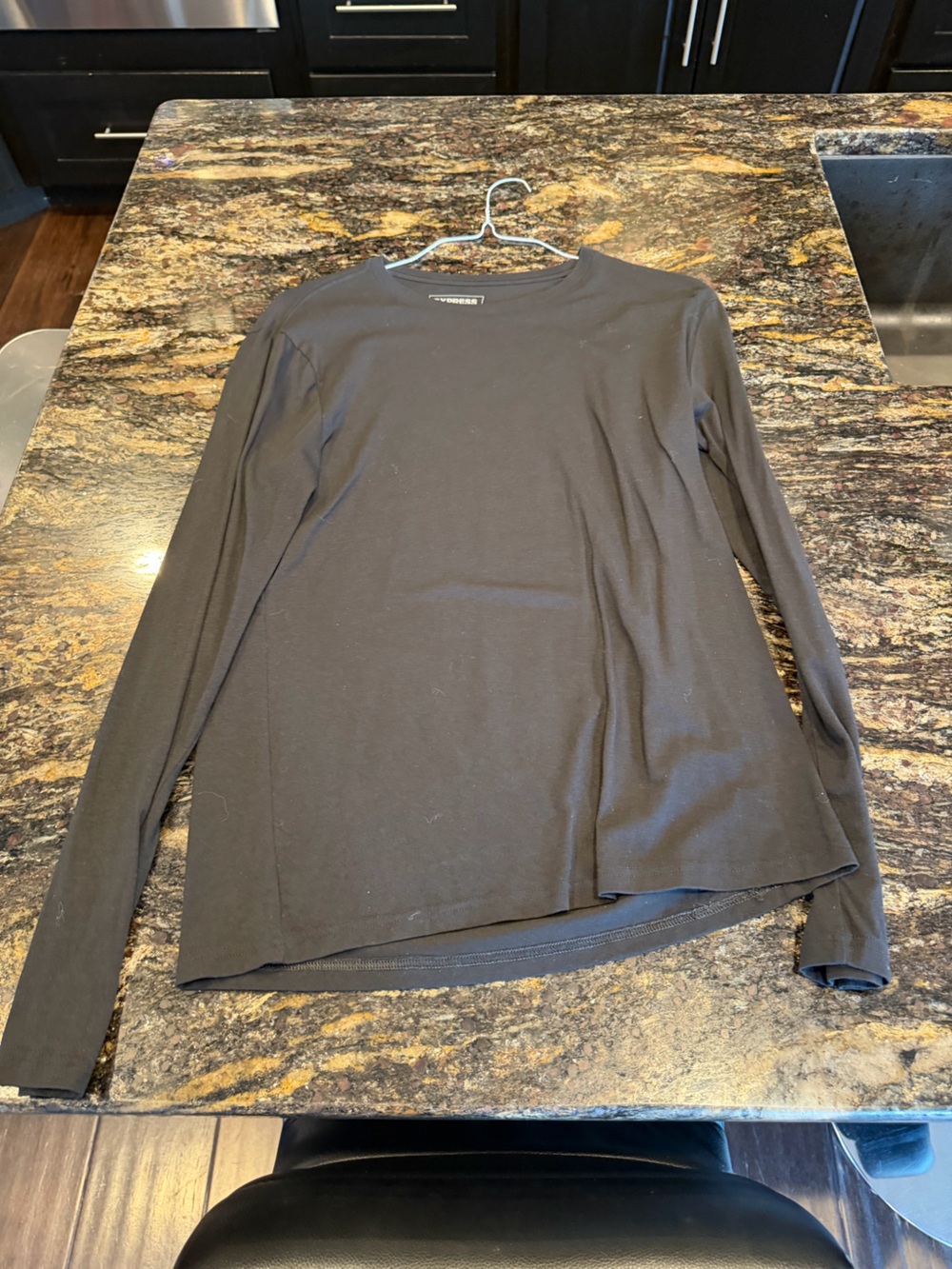 Express Men's Black Long-Sleeve Crewneck Tee Slim Soft M